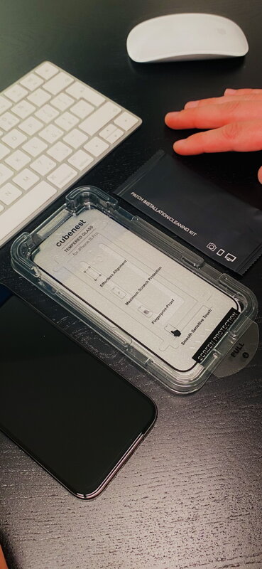 Cubenest Protector de pantalla iPhone 15 Pro