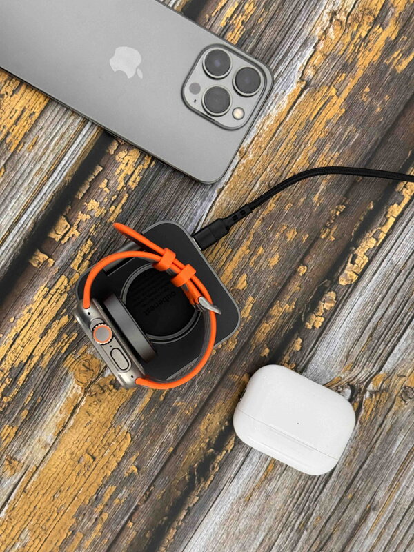 Cubenest El cargador plegable inalámbrico magnético 2 en 1 S211