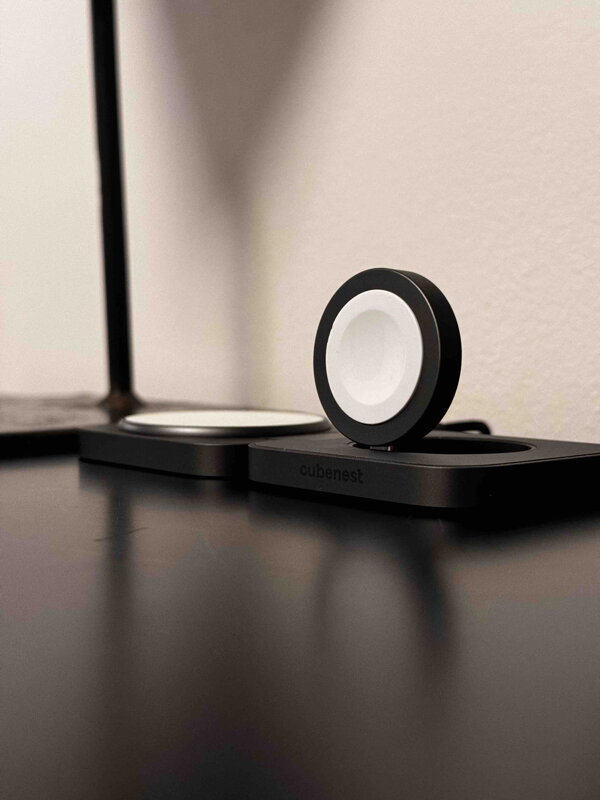 Cubenest El cargador plegable inalámbrico magnético 2 en 1 S211