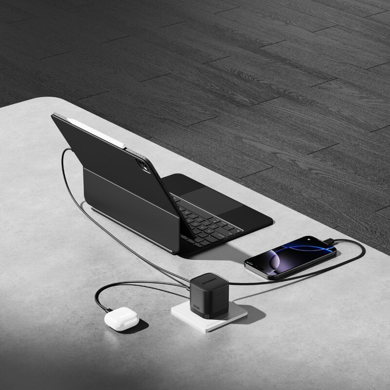 Cubenest Cargador  GaN con cable 65 W S3D2